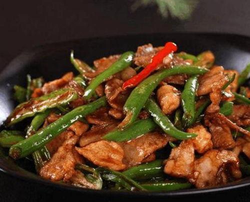 娱乐吃瓜酱辣椒炒肉视频,带你领略美食与娱乐的完美融合  第2张