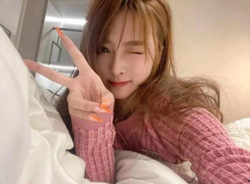 汉服女主播被爆料视频大全,揭秘视频大全背后的真相与争议 第2张 汉服女主播被爆料视频大全,揭秘视频大全背后的真相与争议 第2张