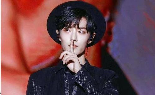 肖战现状爆料视频下载,从爆红到争议，他经历了什么？  第2张