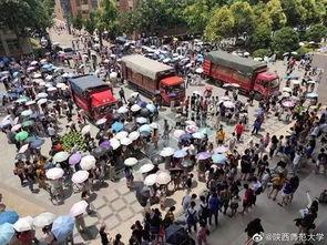 高校免费吃瓜群,免费吃瓜群里的青春盛宴