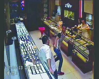 金店爆料视频广东,揭秘黄金市场内幕 第2张 金店爆料视频广东,揭秘黄金市场内幕 第2张