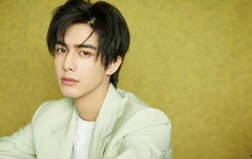 宋威龙前女友爆料视频,揭秘恋情内幕与分手真相 第3张 宋威龙前女友爆料视频,揭秘恋情内幕与分手真相 第3张