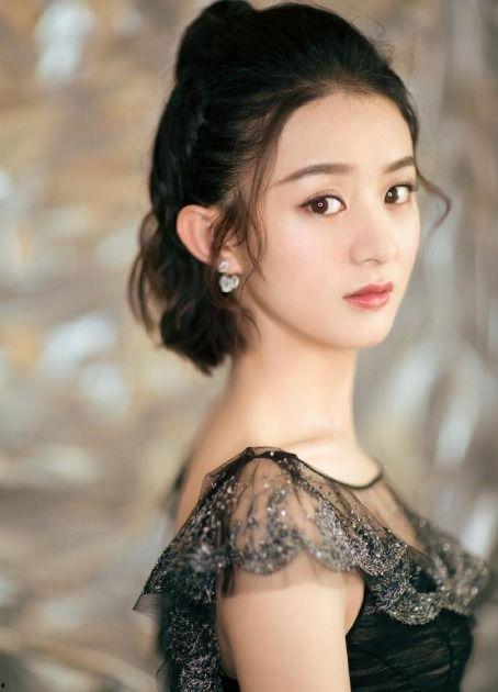 圈内爆料谁在追赵丽颖呢,神秘男子是谁? 第2张 圈内爆料谁在追赵丽颖呢,神秘男子是谁? 第2张