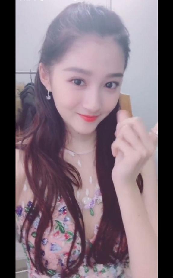 抖音女王最新爆料,揭秘娱乐圈幕后真相！