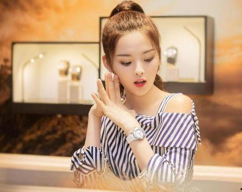 娱乐吃瓜锦鲤妹妹,娱乐吃瓜界的吉祥物 第3张 娱乐吃瓜锦鲤妹妹,娱乐吃瓜界的吉祥物 第3张