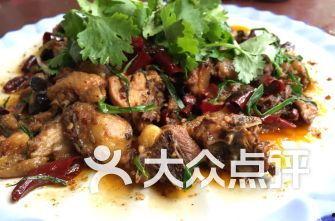 怀仁美食爆料视频,揭秘当地特色小吃，视频带你一探究竟