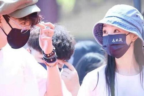 白敬亭宋轶最新爆料视频,幕后故事大公开 第2张 白敬亭宋轶最新爆料视频,幕后故事大公开 第2张