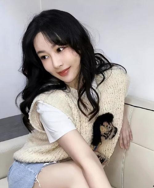 大瓜娱乐圈爆料女主是谁,揭秘女主身份,真相令人震惊! 第2张 大瓜娱乐圈爆料女主是谁,揭秘女主身份,真相令人震惊! 第2张