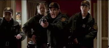 撕裂人电影在线观看,惊悚极限,在线惊悚盛宴 第2张 撕裂人电影在线观看,惊悚极限,在线惊悚盛宴 第2张