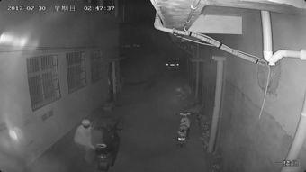 网友爆料有偷车贼吗视频,街头惊现偷车贼,视频曝光作案过程 第2张 网友爆料有偷车贼吗视频,街头惊现偷车贼,视频曝光作案过程 第2张