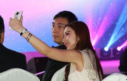 王思聪美女爆料视频,揭秘娱乐圈不为人知的秘密 第2张 王思聪美女爆料视频,揭秘娱乐圈不为人知的秘密 第2张