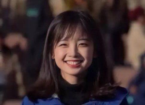 汉服女主播被爆料视频下载,揭秘网络红人的争议瞬间