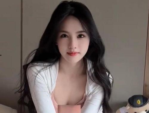 汉服女主播被爆料视频下载,揭秘网络红人的争议瞬间 第2张 汉服女主播被爆料视频下载,揭秘网络红人的争议瞬间 第2张