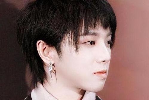 宋亚轩爆料吃瓜视频下载,揭秘吃瓜视频背后的真相 第2张 宋亚轩爆料吃瓜视频下载,揭秘吃瓜视频背后的真相 第2张